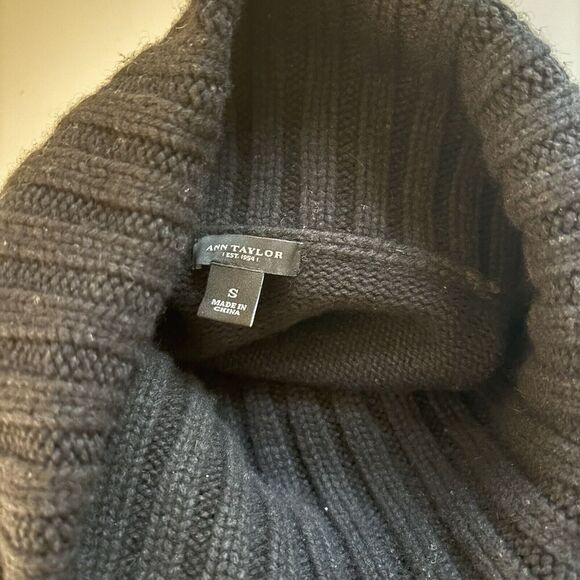 Ann Taylor Sleeveless Sweater Black Cream Cowl Neck Merino Wool Cashmere Bld S - Picture 3 of 6